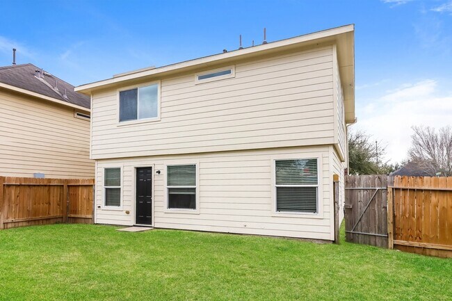 Foto del edificio - 4138 Nathans Park Pl