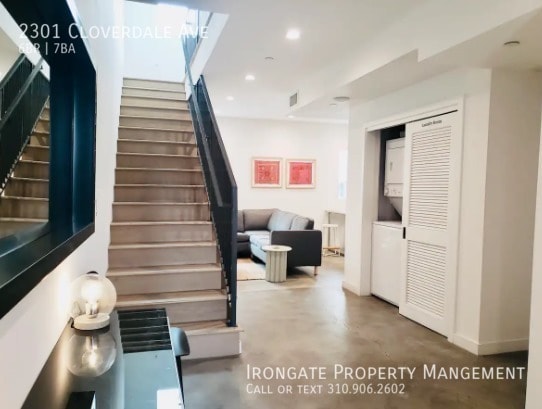 Photo - 2301 Cloverdale Ave Townhome