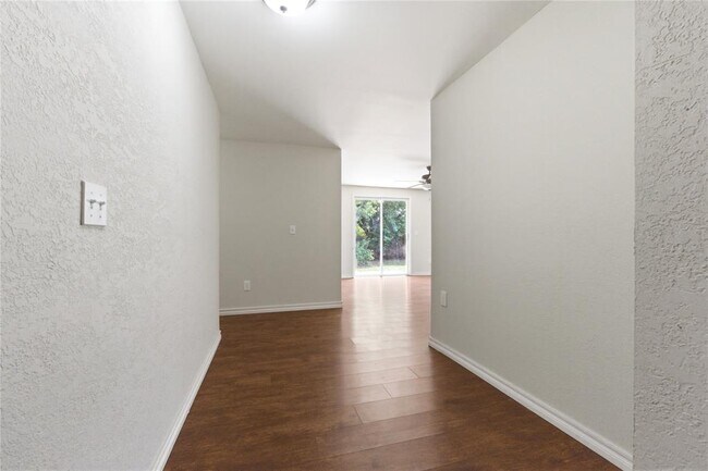 Foto del edificio - 1804 SE 12th St