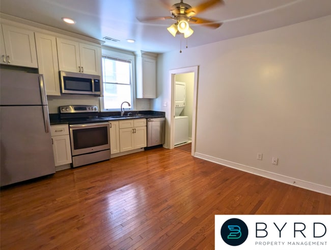 Building Photo - 309 N Adams St