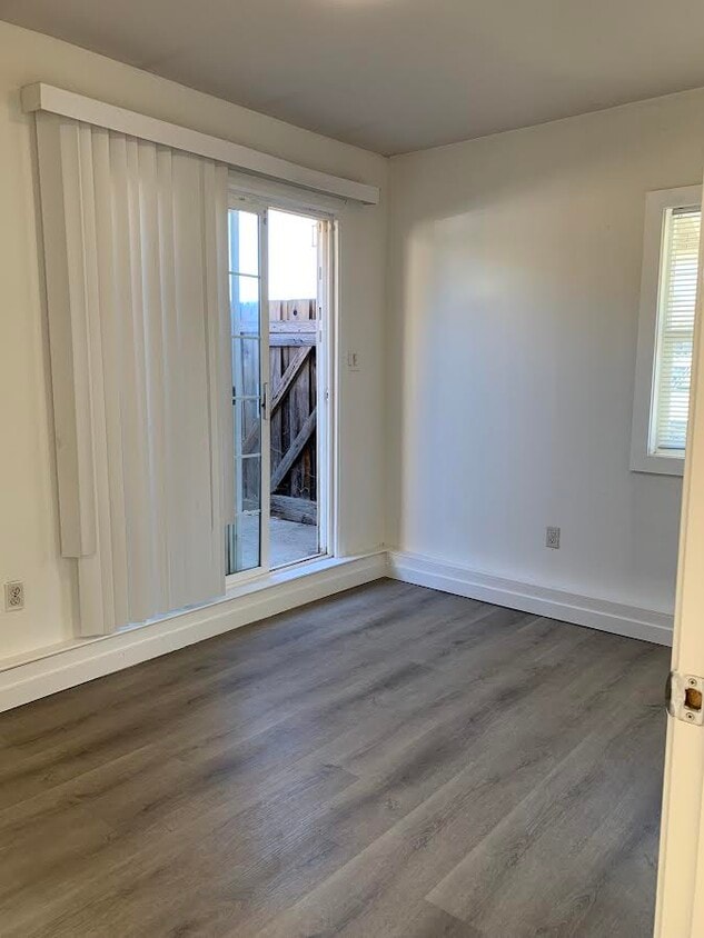 Foto del edificio - 427 Mignot Ln