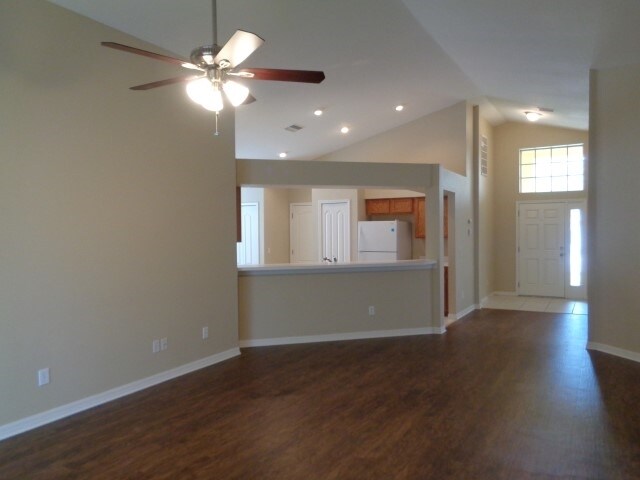 Foto del edificio - 3524 Trapnell Ridge Drive