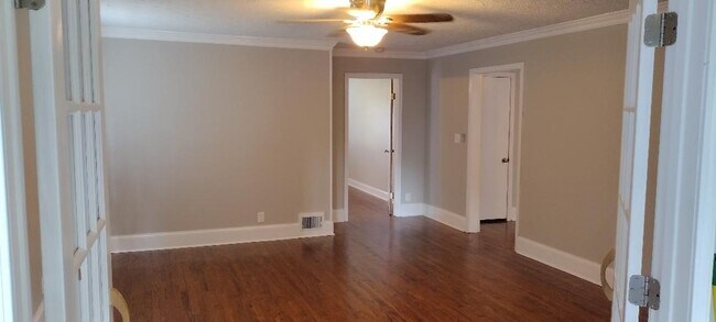 Foto del edificio - 7131 W State Hwy 22