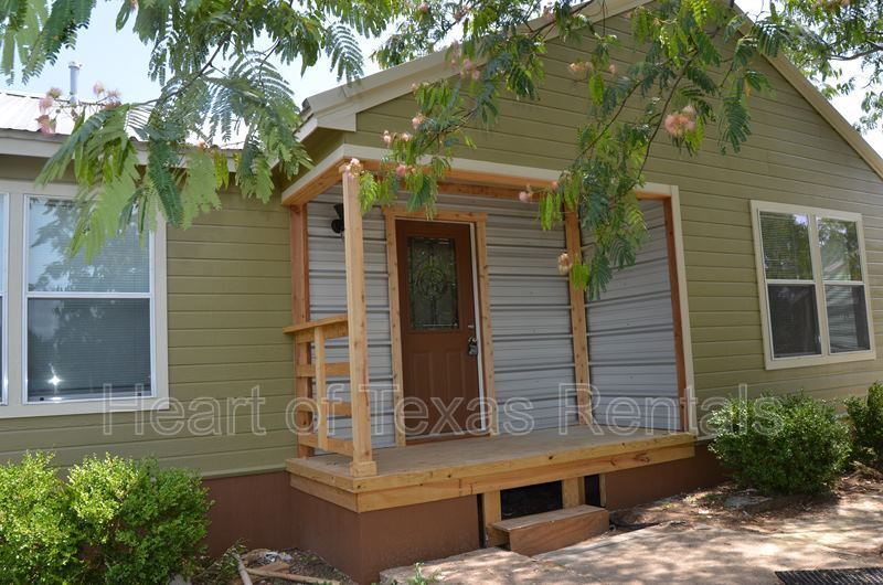 Foto principal - 215 Parsons Ln