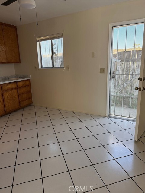 Foto del edificio - 16230 Sequoia St