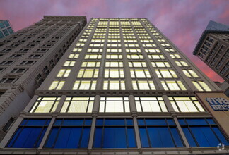 Building Photo - 8 W Monroe St
