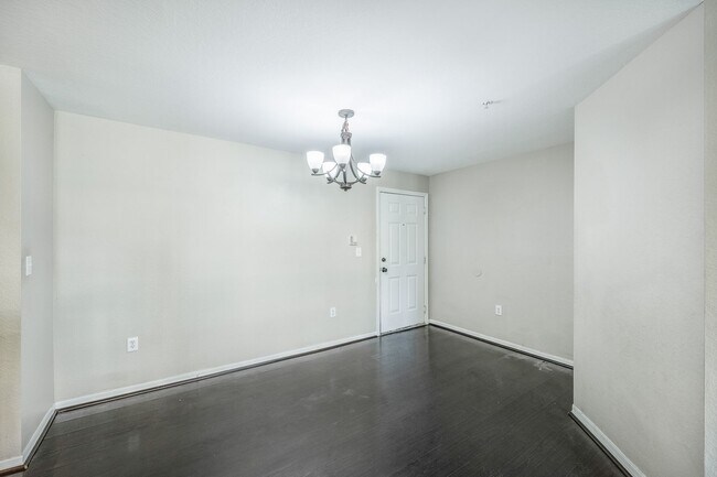 Foto del edificio - Beautiful Spacious 3/2 Condo FOR RENT at C...