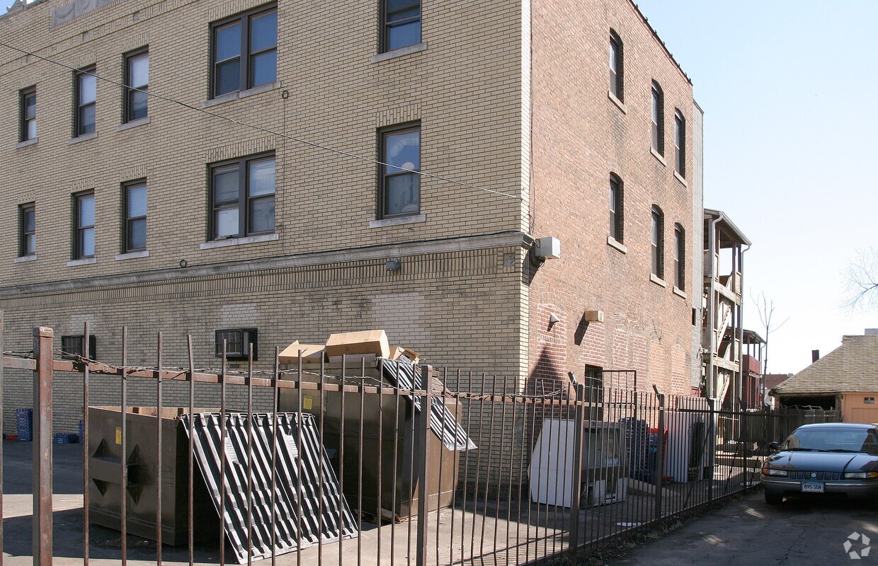 Building Photo - The Magniolia Building