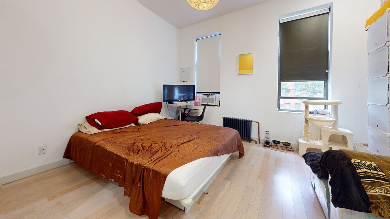 Photo - Room in Shared 3 bed/3 bath home