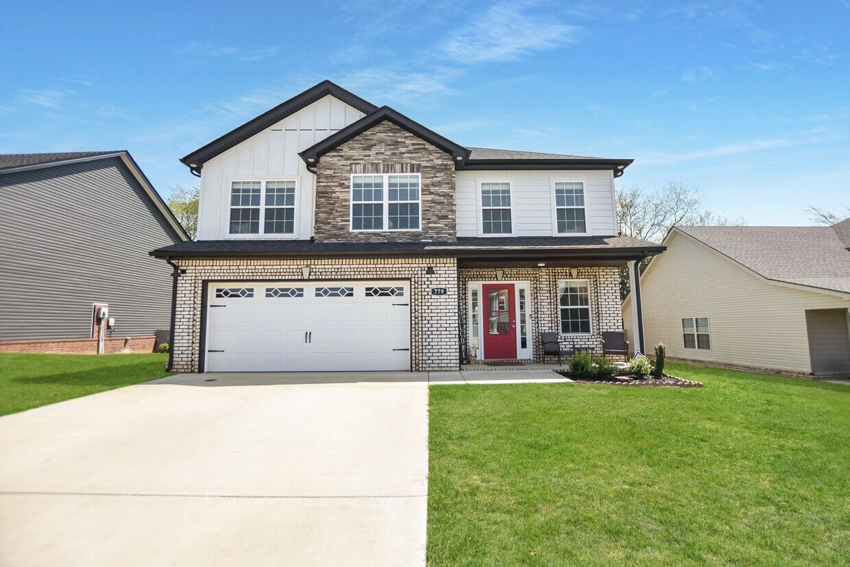 Foto principal - Pet Friendly Five Bedroom!
