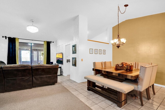 Foto del edificio - 3520 Westminster Dr