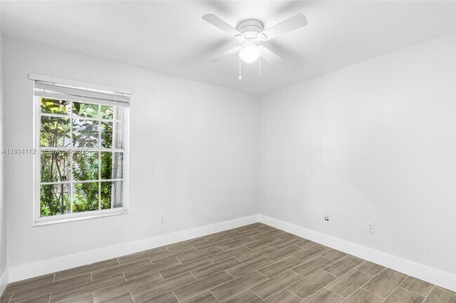 Building Photo - 21343 SW 94th Ct