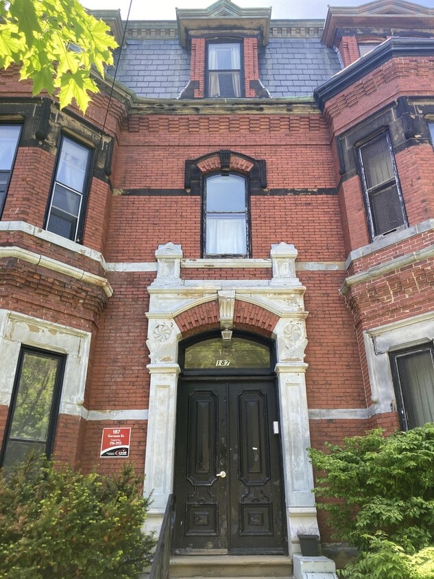 Building Photo - 187 Germain St