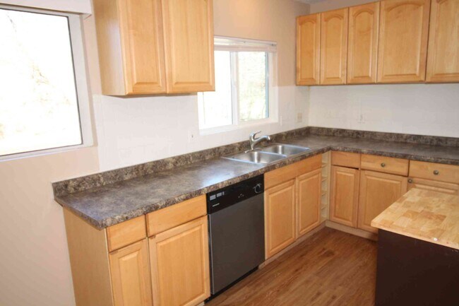 Foto del edificio - 12815 Bright Oaks Ct