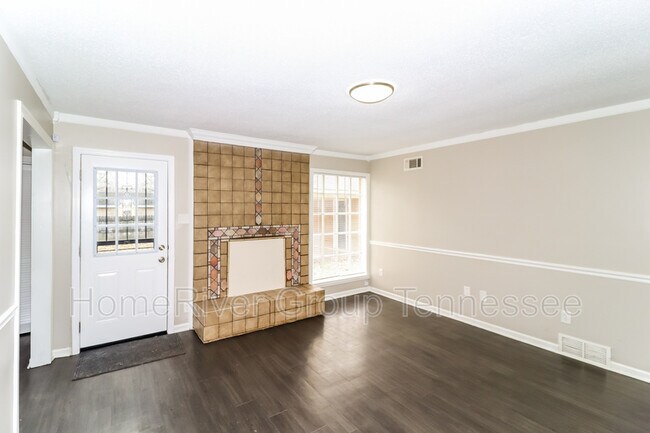 Building Photo - 5331 Steuben Dr