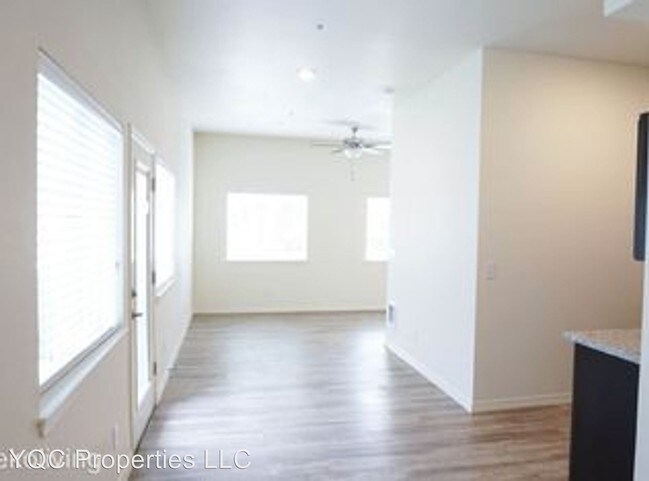 Building Photo - 1510 C St