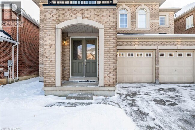 Building Photo - 22 Woodhouse St