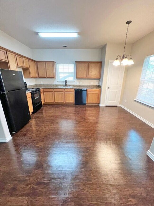 Foto del edificio - Nice 3 Bdrm 2 Bath Home in Sherman Texas