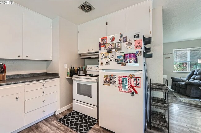 Foto del edificio - Ready Now - Just A Birdie Away from Rose City Golf Course!