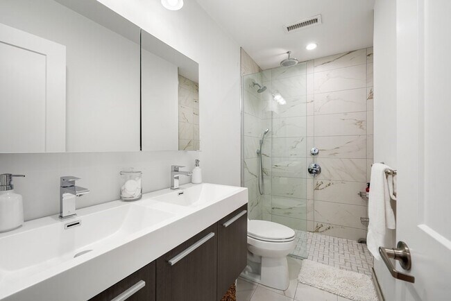 Building Photo - 29 Dwight St