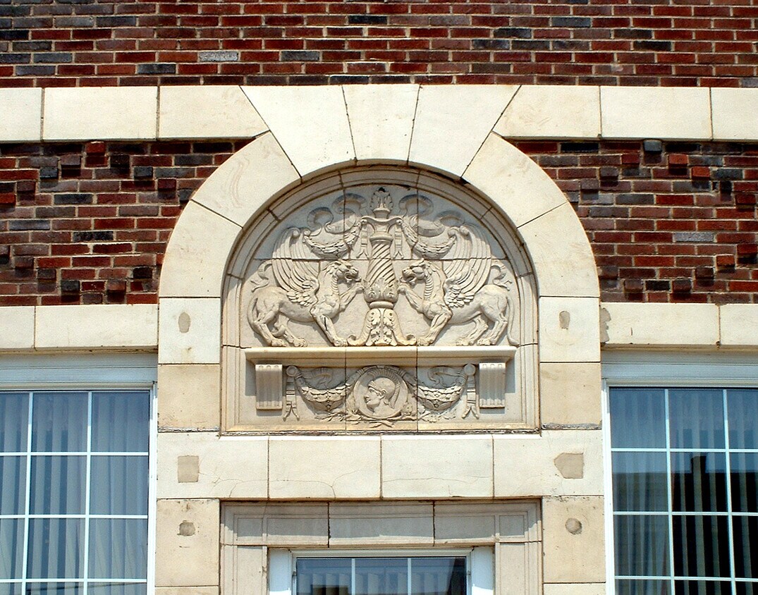 Detalle en la calle Centre Street de la fachada - Ashland High Rise