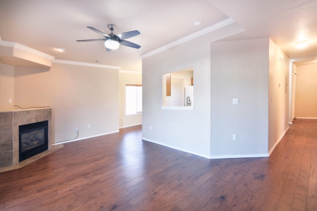 Photo - 3040 Mandalay Grove Apartment