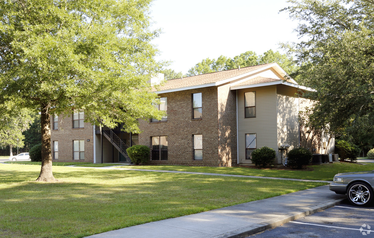 Shannon Park - Shannon Park Apartments