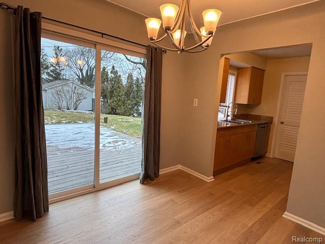 Foto del edificio - 5580 Sunnycrest Dr