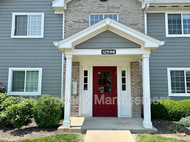 Foto del edificio - 12598 Tennyson Ln