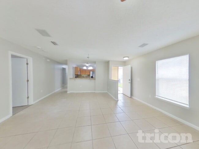 Building Photo - 7944 Cherry Blossom Dr S