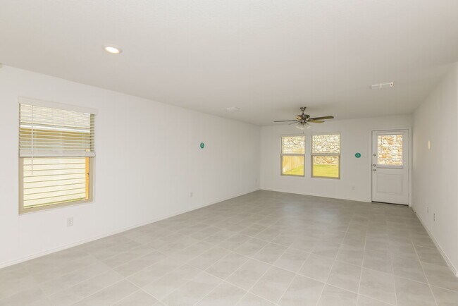 Building Photo - 8629 Mount Evans Ct