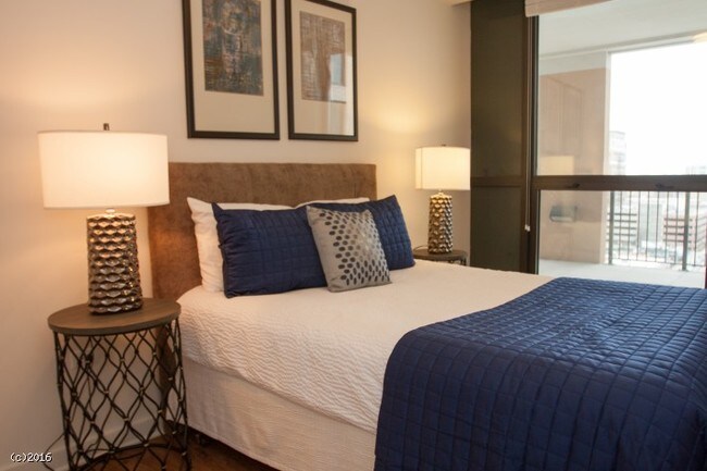 Foto del edificio - 713 N Wells St