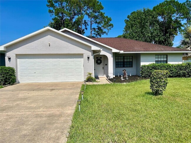 Building Photo - 6 Willow Grove Pl
