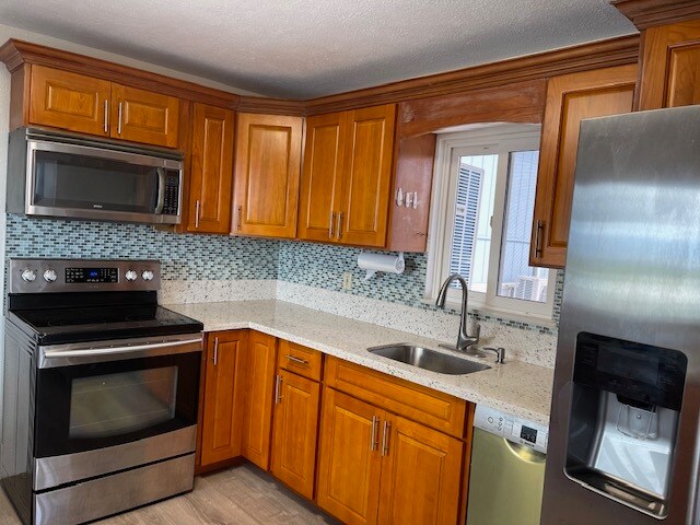 Kitchen - 2321 Ahapule St