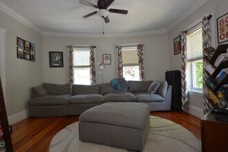 Building Photo - 171 Savin Hill Ave