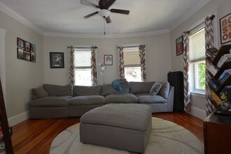 Building Photo - 171 Savin Hill Ave