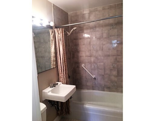 Foto del edificio - 18 Inman St