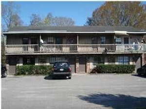 Building Photo - 270 Fleming Rd