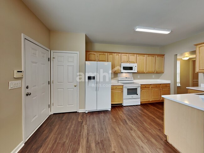 Foto del edificio - 13207 Meadowmere Rd