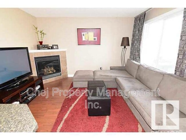 Photo du bâtiment - 1571 Rutherford Rd SW