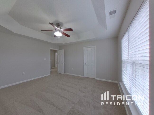 Foto del edificio - 503 Elsberry Ln