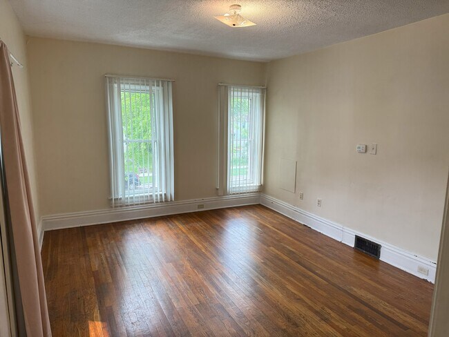 Foto del edificio - 230 Hudson St