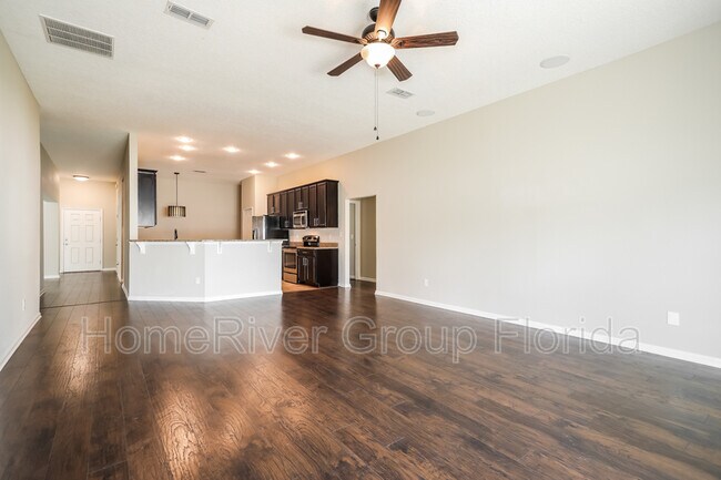 Building Photo - 3904 Great Falls Loop