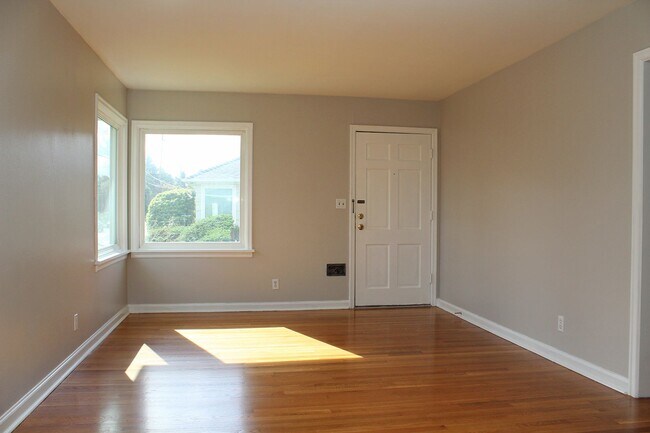 Foto del edificio - 5131-5147-5147 SE 17th Ave