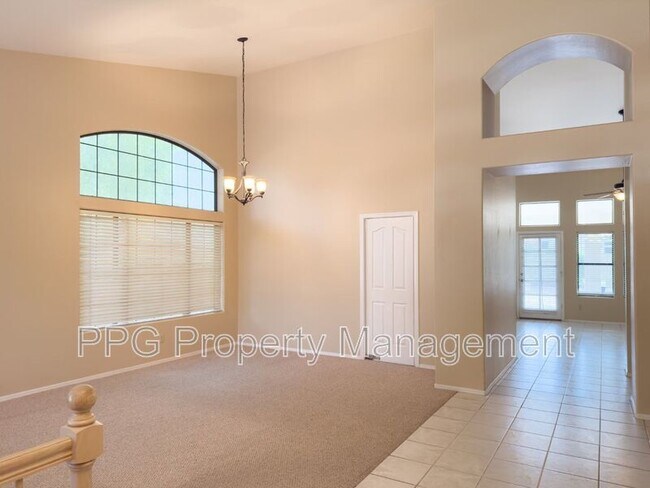 Foto del edificio - 5517 W Aster Dr