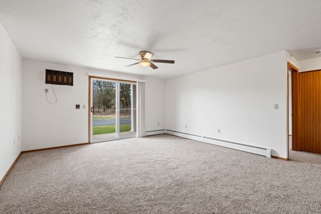 Building Photo - Orchard Estates Apartments