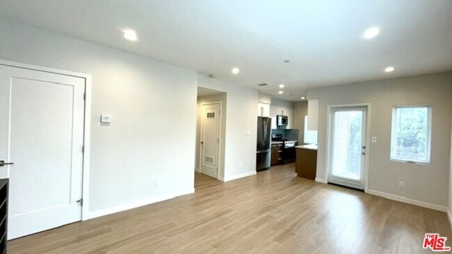 Foto del edificio - 4937 20th St