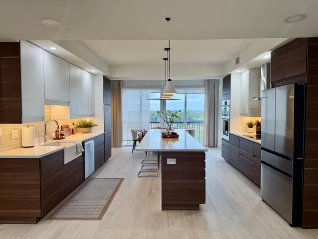 Building Photo - 17031 Boca Club Blvd