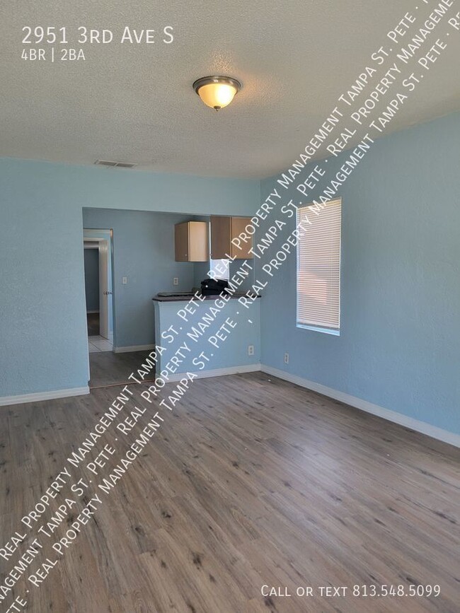 Building Photo - ***AVAILABLE FOR IMMEDIATE MOVE IN***