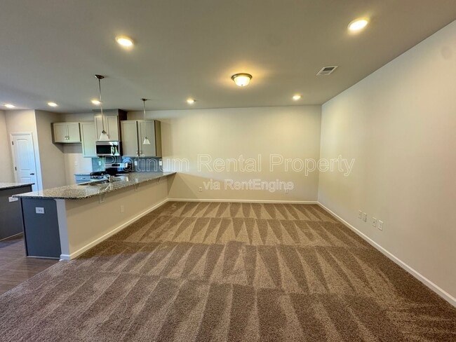 Foto del edificio - 1088 Chastain Dr